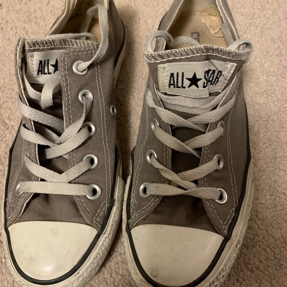 Converse Chuck Taylor grey classic sneakers. - Picture 2 of 6